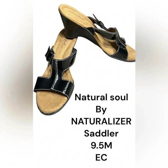 NATURALIZER shoes,woman size 9.5M.  Sandals,Black patent,wedge sandals,NEW,comfy - Picture 1 of 13